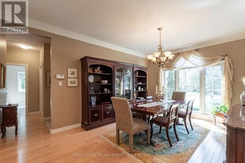 78 Blackburn Cres, Middlesex Centre, ON - Indoor Photo Showing Dining Room