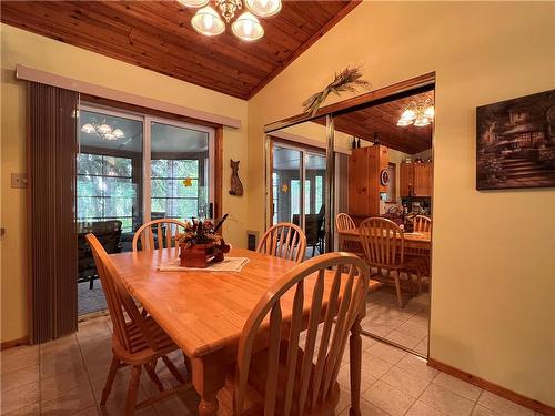 69 South Bay Drive, Onanole, MB - Indoor Photo Showing Dining Room