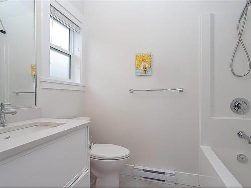 1171 Moonstone Loop, Langford, BC - Indoor Photo Showing Bathroom