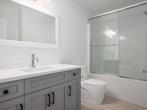 4684 Ambience Dr, Nanaimo, BC - Indoor Photo Showing Bathroom