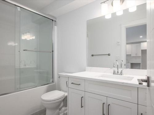 4684 Ambience Dr, Nanaimo, BC - Indoor Photo Showing Bathroom