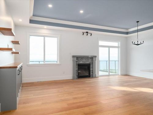 4684 Ambience Dr, Nanaimo, BC - Indoor Photo Showing Living Room With Fireplace