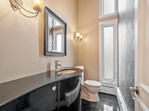 Powder room - 1285 Ch. Markham, Mont-Royal, QC - Indoor Photo Showing Bathroom