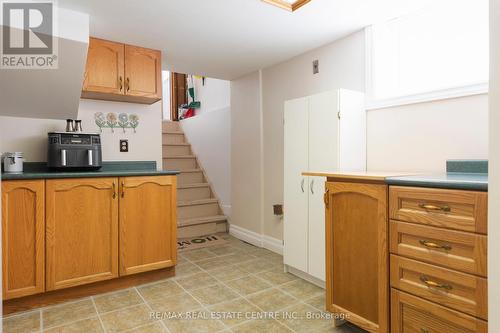 9665 Hwy 20, West Lincoln, ON - Indoor Photo Showing Kitchen