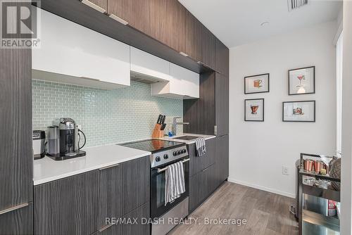 2409 - 159 Dundas Street, Toronto, ON - Indoor Photo Showing Kitchen