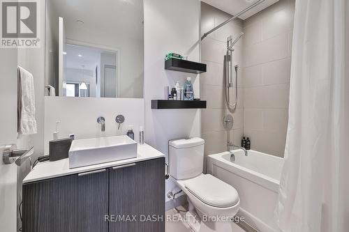2409 - 159 Dundas Street, Toronto, ON - Indoor Photo Showing Bathroom