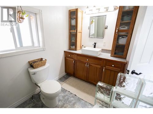 3441 River Drive, Terrace, BC - Indoor Photo Showing Bathroom