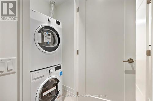 #810 -185 Dunlop St E, Barrie, ON - Indoor Photo Showing Laundry Room