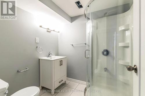#11 -1475 Upper Gage Ave, Hamilton, ON - Indoor Photo Showing Bathroom