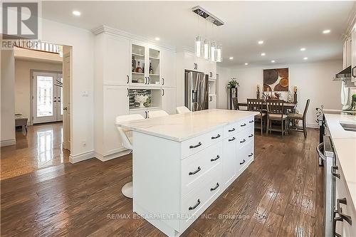68 Montmorency Drive, Hamilton, ON - Indoor Photo Showing Kitchen