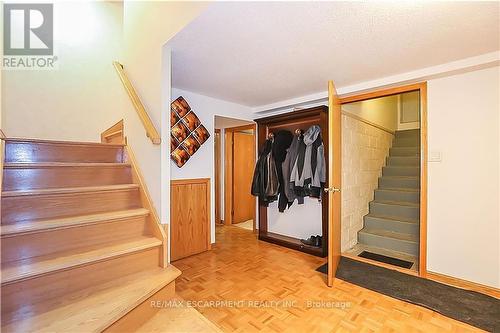 68 Montmorency Dr, Hamilton, ON - Indoor Photo Showing Other Room