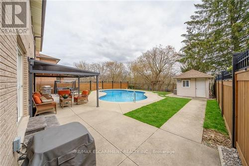 68 Montmorency Dr, Hamilton, ON - Outdoor With In Ground Pool
