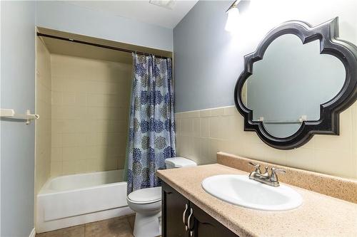 1475 Upper Gage Avenue|Unit #11, Hamilton, ON - Indoor Photo Showing Bathroom