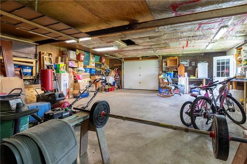 9665 #20 Regional Road, Smithville, ON - Indoor Photo Showing Garage