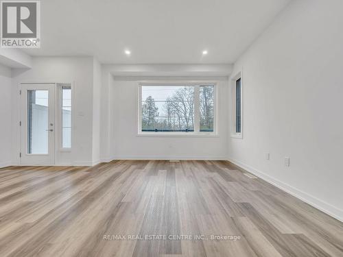 #16 -350 River Rd, Cambridge, ON - Indoor Photo Showing Other Room