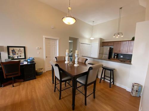 1416 - 205 Third Street, Invermere, BC - Indoor Photo Showing Dining Room