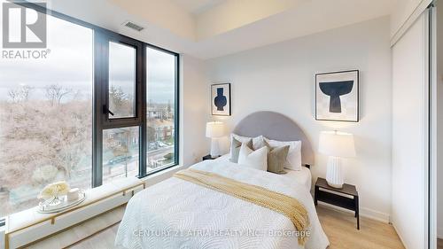 #605 -250 Lawrence Ave W, Toronto, ON - Indoor Photo Showing Bedroom