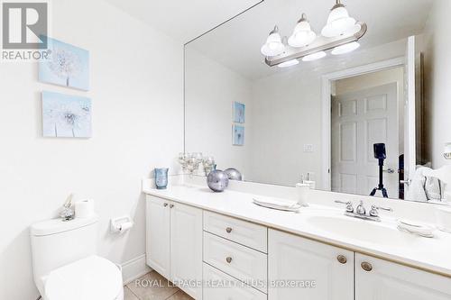 3007 - 3880 Duke Of York Boulevard, Mississauga, ON - Indoor Photo Showing Bathroom
