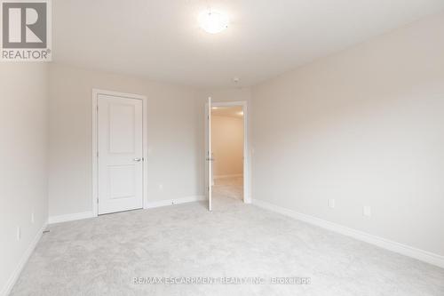 27 - 19 Picardy Drive, Hamilton, ON - Indoor Photo Showing Other Room
