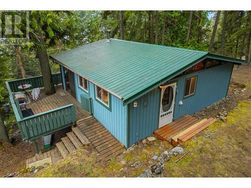 7640 Granite Place, Anglemont, BC - Outdoor With Exterior