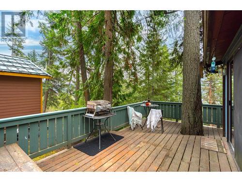 7640 Granite Place, Anglemont, BC - Outdoor With Deck Patio Veranda With Exterior