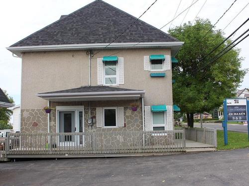 ExtÃ©rieur - 711 Boul. Perron, Carleton-Sur-Mer, QC - Outdoor