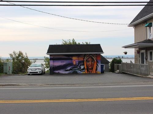 Garage - 711 Boul. Perron, Carleton-Sur-Mer, QC - Outdoor