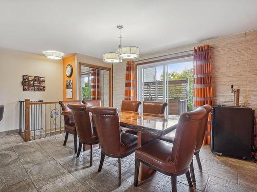 Dining room - 1092 Rue Dion, Laval (Sainte-Dorothée), QC - Indoor Photo Showing Dining Room