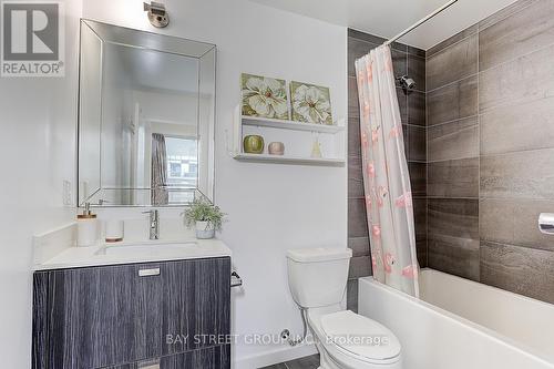 1205 - 56 Forest Manor Road, Toronto, ON - Indoor Photo Showing Bathroom