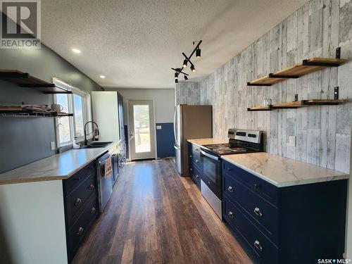 917 Qu'Appelle Street, Grenfell, SK - Indoor Photo Showing Kitchen With Double Sink
