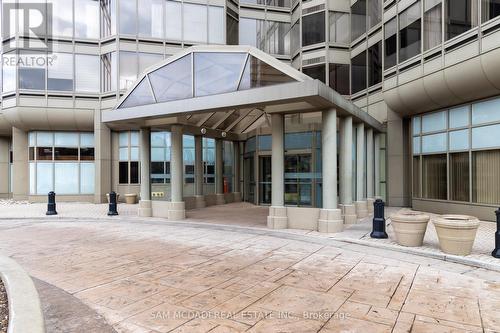 #1811 -1 Palace Pier Crt, Toronto, ON - Outdoor With Facade