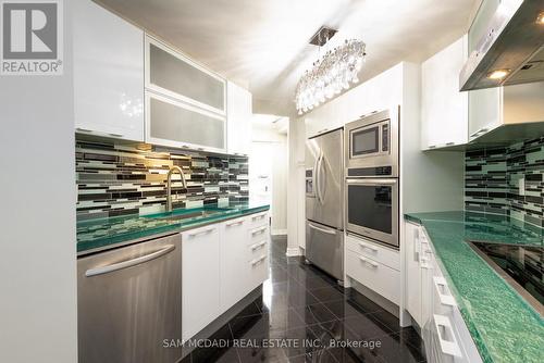 #1811 -1 Palace Pier Crt, Toronto, ON - Indoor Photo Showing Kitchen