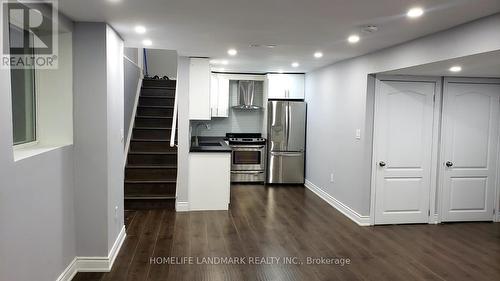 1 Louise Cres W, Whitby, ON - Indoor