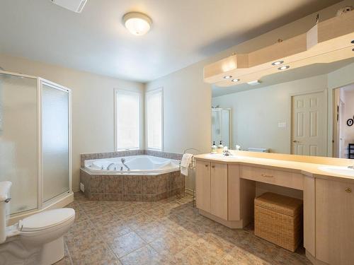 Salle de bains - 267 Av. Maclean, Pointe-Claire, QC - Indoor Photo Showing Bathroom