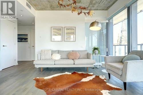 1303 - 60 Colborne Street, Toronto, ON - Indoor Photo Showing Living Room