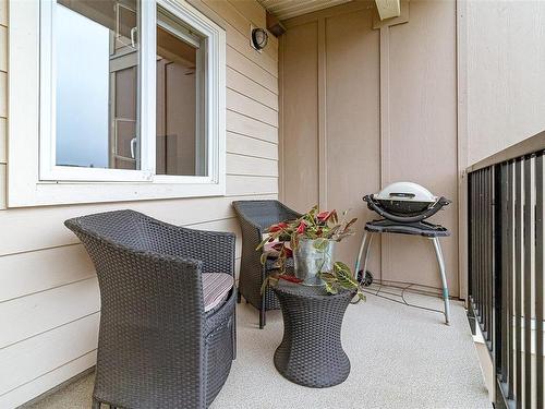 206-7088 West Saanich Rd, Central Saanich, BC - Outdoor With Exterior