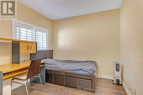 12 Alamosa Dr, Toronto, ON - Indoor Photo Showing Bedroom