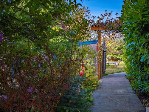 761 Nanoose Ave, Parksville, BC - Outdoor
