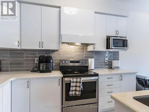 72 Stauffer Road, Brantford, ON - Indoor Photo Showing Kitchen