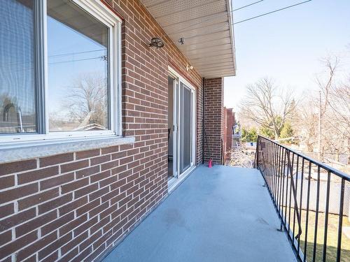 Balcon - 106 Rue Regent, Longueuil (Greenfield Park), QC - Outdoor With Exterior