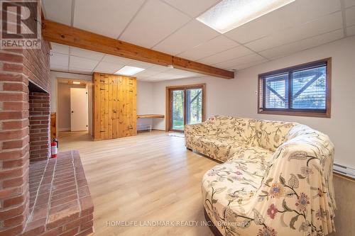 1245 Mortimers Point Road, Muskoka Lakes, ON - Indoor