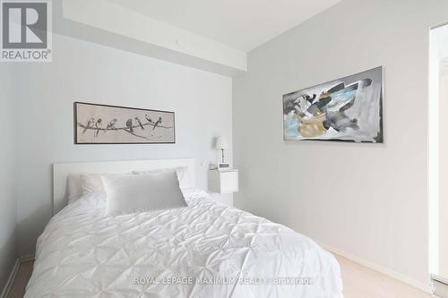 #425 -12 Bonnycastle St, Toronto, ON - Indoor Photo Showing Bedroom