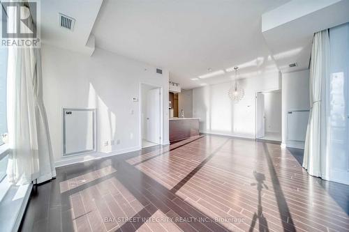 3507 - 295 Adelaide Street W, Toronto, ON - Indoor Photo Showing Other Room