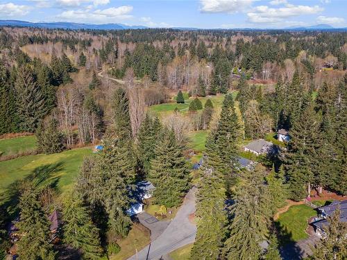 8851 Henderson Ave, Black Creek, BC - Outdoor With View