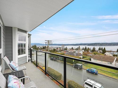 4H-690 Colwyn St, Campbell River, BC - Outdoor With Body Of Water With View With Exterior