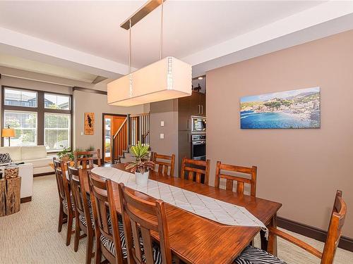 588 Cottyn Way, Colwood, BC - Indoor Photo Showing Dining Room