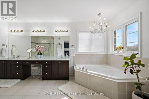 1195 Shore Acres Drive, Innisfil, ON - Indoor Photo Showing Bathroom