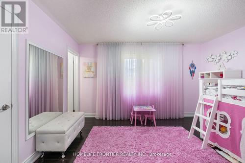 1195 Shore Acres Drive, Innisfil, ON - Indoor Photo Showing Bedroom