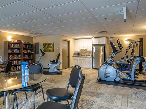 114 110 Creek Bend Road, Winnipeg, MB - Indoor Photo Showing Gym Room