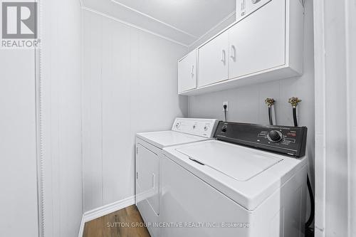 20 Weeping Willow Dr, Innisfil, ON - Indoor Photo Showing Laundry Room